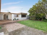 https://images.listonce.com.au/custom/160x/listings/5-michael-court-forest-hill-vic-3131/239/00969239_img_06.jpg?offy-RGCWY8