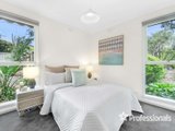 https://images.listonce.com.au/custom/160x/listings/5-midhurst-road-croydon-vic-3136/840/01525840_img_07.jpg?evUpZ4FLv-A