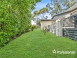 https://images.listonce.com.au/custom/160x/listings/5-midhurst-road-croydon-vic-3136/840/01525840_img_15.jpg?rdDpH0Pvgl4