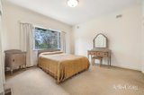 https://images.listonce.com.au/custom/160x/listings/5-milton-crescent-box-hill-south-vic-3128/078/01893078_img_06.jpg?u4X_q3b8oaw