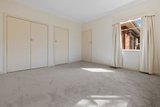 https://images.listonce.com.au/custom/160x/listings/5-milton-crescent-box-hill-south-vic-3128/158/01981158_img_05.jpg?5593AIVnpQY