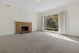 https://images.listonce.com.au/custom/160x/listings/5-milton-crescent-box-hill-south-vic-3128/158/01981158_img_06.jpg?5wikv09FVNA