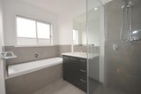 https://images.listonce.com.au/custom/160x/listings/5-monaghan-terrace-alfredton-vic-3350/754/01581754_img_13.jpg?B93Ztw2GhSo