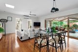 https://images.listonce.com.au/custom/160x/listings/5-moorside-rise-st-helena-vic-3088/954/01472954_img_06.jpg?W200-WMpdSs