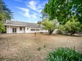 https://images.listonce.com.au/custom/160x/listings/5-moss-court-croydon-north-vic-3136/049/00621049_img_09.jpg?FdERh2C520E