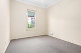 https://images.listonce.com.au/custom/160x/listings/5-moyle-street-ballarat-central-vic-3350/449/01239449_img_09.jpg?dofYahliwbI