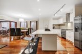 https://images.listonce.com.au/custom/160x/listings/5-muir-street-mount-waverley-vic-3149/120/00425120_img_03.jpg?FFQZNyzafYU