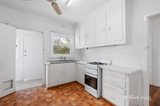 https://images.listonce.com.au/custom/160x/listings/5-munro-street-macleod-vic-3085/038/01586038_img_02.jpg?mW4YIFjcSAI