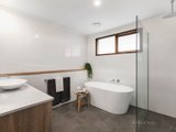 https://images.listonce.com.au/custom/160x/listings/5-munro-street-mitcham-vic-3132/706/00701706_img_05.jpg?1JuxP1MN8SY