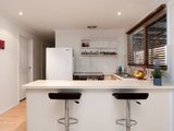 https://images.listonce.com.au/custom/160x/listings/5-naroo-road-mooroolbark-vic-3138/115/01524115_img_05.jpg?PYptB9WLZ7I