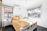 https://images.listonce.com.au/custom/160x/listings/5-neale-street-preston-vic-3072/511/01388511_img_09.jpg?X5tB5uGHvPI