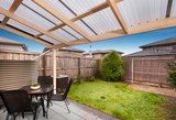 https://images.listonce.com.au/custom/160x/listings/5-newcastle-drive-mulgrave-vic-3170/432/01765432_img_04.jpg?gBthAJDuIXE