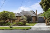 https://images.listonce.com.au/custom/160x/listings/5-oakham-avenue-burwood-east-vic-3151/546/01579546_img_01.jpg?VtzyynAIuqU