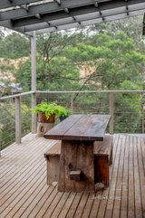 https://images.listonce.com.au/custom/160x/listings/5-okunda-place-eltham-north-vic-3095/755/01201755_img_10.jpg?cHJVJ_FxczI