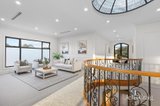 https://images.listonce.com.au/custom/160x/listings/5-owens-avenue-glen-waverley-vic-3150/547/01803547_img_11.jpg?jpMvOFhuodY