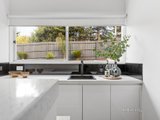 https://images.listonce.com.au/custom/160x/listings/5-paisley-close-templestowe-vic-3106/342/01737342_img_10.jpg?cscCYQozZPc