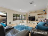 https://images.listonce.com.au/custom/160x/listings/5-palm-grove-kilsyth-vic-3137/793/01525793_img_04.jpg?PXsb2UHMrZ8