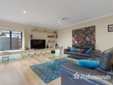 https://images.listonce.com.au/custom/160x/listings/5-palm-grove-kilsyth-vic-3137/793/01525793_img_05.jpg?DxiAvJ0AvB4