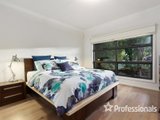 https://images.listonce.com.au/custom/160x/listings/5-palm-grove-kilsyth-vic-3137/793/01525793_img_09.jpg?7OrVW1ePuaw