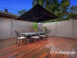 https://images.listonce.com.au/custom/160x/listings/5-palm-grove-kilsyth-vic-3137/793/01525793_img_14.jpg?m1qQXiltz_Y