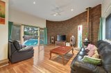 https://images.listonce.com.au/custom/160x/listings/5-pamela-street-mount-waverley-vic-3149/404/00109404_img_05.jpg?tP_hgquLysY