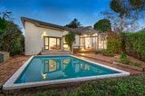 https://images.listonce.com.au/custom/160x/listings/5-pamela-street-mount-waverley-vic-3149/404/00109404_img_10.jpg?Y2-chX1p4BA