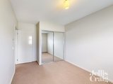 https://images.listonce.com.au/custom/160x/listings/5-park-avenue-west-footscray-vic-3012/701/01679701_img_03.jpg?DWI2ZIgZBbM
