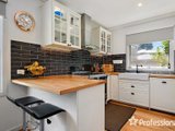 https://images.listonce.com.au/custom/160x/listings/5-parry-street-croydon-vic-3136/864/01525864_img_05.jpg?XK-Cu_tA6wE