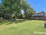 https://images.listonce.com.au/custom/160x/listings/5-parry-street-croydon-vic-3136/864/01525864_img_09.jpg?srfs1ANWsfE