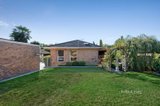 https://images.listonce.com.au/custom/160x/listings/5-pascoe-court-mooroolbark-vic-3138/169/01636169_img_11.jpg?n8H-d6_Qe-s