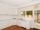 https://images.listonce.com.au/custom/160x/listings/5-peers-crescent-ocean-grove-vic-3226/682/01699682_img_03.jpg?oZgT7YWimHg
