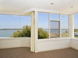 https://images.listonce.com.au/custom/160x/listings/5-peers-crescent-ocean-grove-vic-3226/682/01699682_img_04.jpg?WzbzttV356c