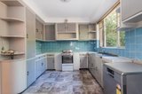 https://images.listonce.com.au/custom/160x/listings/5-penn-street-balwyn-north-vic-3104/857/01942857_img_04.jpg?ceVmnamww2U