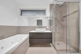 https://images.listonce.com.au/custom/160x/listings/5-peru-court-mount-waverley-vic-3149/581/01769581_img_01.jpg?DBy_bYxtPhE