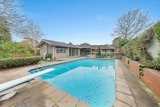 https://images.listonce.com.au/custom/160x/listings/5-peru-court-mount-waverley-vic-3149/581/01769581_img_10.jpg?qFvsg4l3sfE