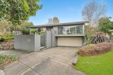 https://images.listonce.com.au/custom/160x/listings/5-peru-court-mount-waverley-vic-3149/581/01769581_img_11.jpg?g_IAy96LnNE