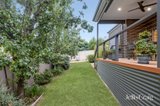 https://images.listonce.com.au/custom/160x/listings/5-phyllis-crescent-mckenzie-hill-vic-3451/178/01882178_img_16.jpg?ZZ72AGzeOB4