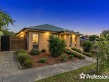 https://images.listonce.com.au/custom/160x/listings/5-pope-court-mooroolbark-vic-3138/335/01526335_img_01.jpg?ThQF1O1Friw