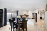 https://images.listonce.com.au/custom/160x/listings/5-powers-street-mernda-vic-3754/740/01370740_img_03.jpg?mSqfoOtA5LE