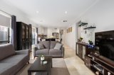 https://images.listonce.com.au/custom/160x/listings/5-powers-street-mernda-vic-3754/740/01370740_img_04.jpg?-60QRxoAQNM