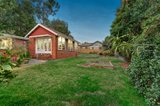 https://images.listonce.com.au/custom/160x/listings/5-quantock-street-canterbury-vic-3126/422/00248422_img_08.jpg?XW08wubr1oQ