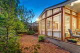 https://images.listonce.com.au/custom/160x/listings/5-queen-street-kew-vic-3101/955/00325955_img_11.jpg?bBSBftuRwu0