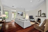https://images.listonce.com.au/custom/160x/listings/5-queens-road-sorrento-vic-3943/652/01891652_img_10.jpg?_5O5Fs6tzB4