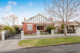 https://images.listonce.com.au/custom/160x/listings/5-raleigh-street-essendon-vic-3040/973/01099973_img_01.jpg?BDUaq6yurAU