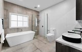 https://images.listonce.com.au/custom/160x/listings/5-raymond-court-brighton-east-vic-3187/334/01980334_img_04.jpg?uVthVefdPpY