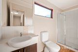 https://images.listonce.com.au/custom/160x/listings/5-redcliffs-avenue-warburton-vic-3799/426/01927426_img_12.jpg?Yq1d0j17WOM
