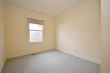 https://images.listonce.com.au/custom/160x/listings/5-richardson-street-ballarat-east-vic-3350/055/01576055_img_10.jpg?zT2deKgRjMI