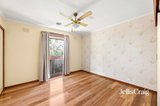 https://images.listonce.com.au/custom/160x/listings/5-robert-court-viewbank-vic-3084/767/01904767_img_05.jpg?W2UXV7HQEiI