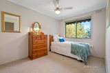 https://images.listonce.com.au/custom/160x/listings/5-robin-hood-court-doncaster-east-vic-3109/046/01580046_img_07.jpg?v-zhDdLtZhw