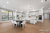 https://images.listonce.com.au/custom/160x/listings/5-robin-hood-court-doncaster-east-vic-3109/913/01913913_img_05.jpg?qrhth4IYElI